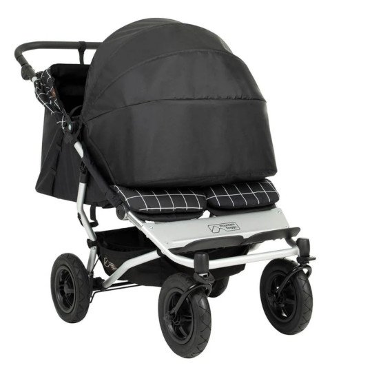 Nacelle cocoon for twins mountain buggy